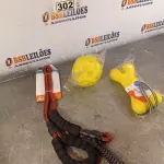 LOTE 302 - 01 LOTE COM VÁRIOS BRINQUEDOS PARA PET TAMANHO GG COLEIRA PARA CÃES DE ATÉ 40KG. (NOVO) (NO ESTADO) ATENÇÃO! FAZER A VISITAÇÃO ANTES DE ARREMATAR, NÃO SABEMOS SE FUNCIONA. LEILÃO NÃO TEM GARANTIA E NEM DEVOLUÇÃO, SUJEITO A POSSÍVEIS AVARIAS VISÍVEIS/OCULTAS E/OU AUSÊNCIA DE COMPONENTES.