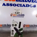 LOTE 137 - 01 IPTV 8BG QUAD CORE 4K. (NOVO) (NO ESTADO) ATENÇÃO! FAZER A VISITAÇÃO ANTES DE ARREMATAR, NÃO SABEMOS SE FUNCIONA. LEILÃO NÃO TEM GARANTIA E NEM DEVOLUÇÃO, SUJEITO A POSSÍVEIS AVARIAS VISÍVEIS/OCULTAS E/OU AUSÊNCIA DE COMPONENTES.
