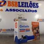 LOTE 301 - 01 TAPETE GELADO PARA REFRESCÂNCIA DE PET 50X65CM. (NOVO) (NO ESTADO) ATENÇÃO! FAZER A VISITAÇÃO ANTES DE ARREMATAR, NÃO SABEMOS SE FUNCIONA. LEILÃO NÃO TEM GARANTIA E NEM DEVOLUÇÃO, SUJEITO A POSSÍVEIS AVARIAS VISÍVEIS/OCULTAS E/OU AUSÊNCIA DE COMPONENTES.