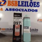LOTE 097 - 01 GARRAFA TÉRMICA DE 800ML. (NOVO) (NO ESTADO) ATENÇÃO! FAZER A VISITAÇÃO ANTES DE ARREMATAR, NÃO SABEMOS SE FUNCIONA. LEILÃO NÃO TEM GARANTIA E NEM DEVOLUÇÃO, SUJEITO A POSSÍVEIS AVARIAS VISÍVEIS/OCULTAS E/OU AUSÊNCIA DE COMPONENTES.