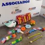 LOTE 289 - 01 LOTE COM VÁRIOS BRINQUEDOS PARA PET. (NOVO) (NO ESTADO) ATENÇÃO! FAZER A VISITAÇÃO ANTES DE ARREMATAR, NÃO SABEMOS SE FUNCIONA. LEILÃO NÃO TEM GARANTIA E NEM DEVOLUÇÃO, SUJEITO A POSSÍVEIS AVARIAS VISÍVEIS/OCULTAS E/OU AUSÊNCIA DE COMPONENTES.