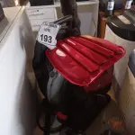 LOTE 193 - 01 SOPRADOR DE FOLHAS COSTAL A GASOLINA KAWASHIMA.  (NO ESTADO) ATENÇÃO! FAZER A VISITAÇÃO ANTES DE ARREMATAR, NÃO SABEMOS SE FUNCIONA. LEILÃO NÃO TEM GARANTIA E NEM DEVOLUÇÃO, SUJEITO A POSSÍVEIS AVARIAS VISÍVEIS/OCULTAS E/OU AUSÊNCIA DE COMPONENTES.