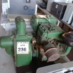 LOTE 236 - 01 MOTO BOMBA A GASOLINA.  (NO ESTADO) ATENÇÃO! FAZER A VISITAÇÃO ANTES DE ARREMATAR, NÃO SABEMOS SE FUNCIONA. LEILÃO NÃO TEM GARANTIA E NEM DEVOLUÇÃO, SUJEITO A POSSÍVEIS AVARIAS VISÍVEIS/OCULTAS E/OU AUSÊNCIA DE COMPONENTES.