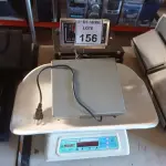 LOTE 156 - 01 BALANÇA PEDIÁTRICA E 01 BALANÇA PEQUENA. (NO ESTADO) ATENÇÃO! FAZER A VISITAÇÃO ANTES DE ARREMATAR, NÃO SABEMOS SE FUNCIONA. LEILÃO NÃO TEM GARANTIA E NEM DEVOLUÇÃO, SUJEITO A POSSÍVEIS AVARIAS VISÍVEIS/OCULTAS E/OU AUSÊNCIA DE COMPONENTES.