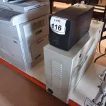 LOTE 116 - 01 BANCO PARA BATERIAS E 01 NOBREAK. (NO ESTADO) ATENÇÃO! FAZER A VISITAÇÃO ANTES DE ARREMATAR, NÃO SABEMOS SE FUNCIONA. LEILÃO NÃO TEM GARANTIA E NEM DEVOLUÇÃO, SUJEITO A POSSÍVEIS AVARIAS VISÍVEIS/OCULTAS E/OU AUSÊNCIA DE COMPONENTES.