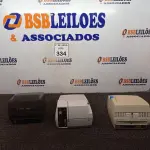 LOTE 334 - 03 IMPRESSORAS TÉRMICAS. (NO ESTADO) ATENÇÃO! FAZER A VISITAÇÃO ANTES DE ARREMATAR, NÃO SABEMOS SE FUNCIONA. LEILÃO NÃO TEM GARANTIA E NEM DEVOLUÇÃO, SUJEITO A POSSÍVEIS AVARIAS VISÍVEIS/OCULTAS E/OU AUSÊNCIA DE COMPONENTES.