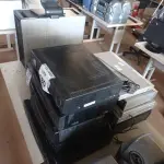 LOTE 180 - 01 LOTE COM VHS DIVERSOS. (NO ESTADO) ATENÇÃO! FAZER A VISITAÇÃO ANTES DE ARREMATAR, NÃO SABEMOS SE FUNCIONA. LEILÃO NÃO TEM GARANTIA E NEM DEVOLUÇÃO, SUJEITO A POSSÍVEIS AVARIAS VISÍVEIS/OCULTAS E/OU AUSÊNCIA DE COMPONENTES.