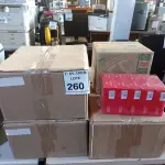 LOTE 260 - 01 LOTE COM COLCHETES E BOBINAS DE ETIQUETAS. (NO ESTADO) ATENÇÃO! FAZER A VISITAÇÃO ANTES DE ARREMATAR, NÃO SABEMOS SE FUNCIONA. LEILÃO NÃO TEM GARANTIA E NEM DEVOLUÇÃO, SUJEITO A POSSÍVEIS AVARIAS VISÍVEIS/OCULTAS E/OU AUSÊNCIA DE COMPONENTES.