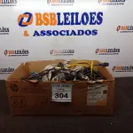 LOTE 304 - 01 LOTE COM CABOS DIVERSOS. (NO ESTADO) ATENÇÃO! FAZER A VISITAÇÃO ANTES DE ARREMATAR, NÃO SABEMOS SE FUNCIONA. LEILÃO NÃO TEM GARANTIA E NEM DEVOLUÇÃO, SUJEITO A POSSÍVEIS AVARIAS VISÍVEIS/OCULTAS E/OU AUSÊNCIA DE COMPONENTES.