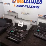 LOTE 289 - 06 IMPRESSORAS HP OFFICEJET100. (NO ESTADO) ATENÇÃO! FAZER A VISITAÇÃO ANTES DE ARREMATAR, NÃO SABEMOS SE FUNCIONA. LEILÃO NÃO TEM GARANTIA E NEM DEVOLUÇÃO, SUJEITO A POSSÍVEIS AVARIAS VISÍVEIS/OCULTAS E/OU AUSÊNCIA DE COMPONENTES.