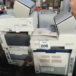 LOTE 206 - 01 LOTE COM IMPRESSORAS DIVERSAS. (NO ESTADO) ATENÇÃO! FAZER A VISITAÇÃO ANTES DE ARREMATAR, NÃO SABEMOS SE FUNCIONA. LEILÃO NÃO TEM GARANTIA E NEM DEVOLUÇÃO, SUJEITO A POSSÍVEIS AVARIAS VISÍVEIS/OCULTAS E/OU AUSÊNCIA DE COMPONENTES.