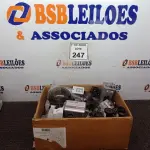 LOTE 247 - 01 LOTE COM CÂMERAS DE SEGURANÇA DIVERSAS. (NO ESTADO) ATENÇÃO! FAZER A VISITAÇÃO ANTES DE ARREMATAR, NÃO SABEMOS SE FUNCIONA. LEILÃO NÃO TEM GARANTIA E NEM DEVOLUÇÃO, SUJEITO A POSSÍVEIS AVARIAS VISÍVEIS/OCULTAS E/OU AUSÊNCIA DE COMPONENTES.