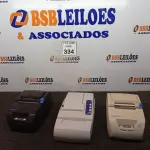 LOTE 334 - 03 IMPRESSORAS TÉRMICAS. (NO ESTADO) ATENÇÃO! FAZER A VISITAÇÃO ANTES DE ARREMATAR, NÃO SABEMOS SE FUNCIONA. LEILÃO NÃO TEM GARANTIA E NEM DEVOLUÇÃO, SUJEITO A POSSÍVEIS AVARIAS VISÍVEIS/OCULTAS E/OU AUSÊNCIA DE COMPONENTES.