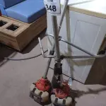 LOTE 348 - 02 ROÇADEIRAS A GASOLINA COM AVARIAS. (NO ESTADO) ATENÇÃO! FAZER A VISITAÇÃO ANTES DE ARREMATAR, NÃO SABEMOS SE FUNCIONA. LEILÃO NÃO TEM GARANTIA E NEM DEVOLUÇÃO, SUJEITO A POSSÍVEIS AVARIAS VISÍVEIS/OCULTAS E/OU AUSÊNCIA DE COMPONENTES.