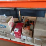 LOTE 107 - 01 LOTE COM GRAMPOS DE TRILHO. (NO ESTADO) ATENÇÃO! FAZER A VISITAÇÃO ANTES DE ARREMATAR, NÃO SABEMOS SE FUNCIONA. LEILÃO NÃO TEM GARANTIA E NEM DEVOLUÇÃO, SUJEITO A POSSÍVEIS AVARIAS VISÍVEIS/OCULTAS E/OU AUSÊNCIA DE COMPONENTES.