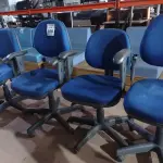 LOTE 358 - 05 CADEIRAS PARA ESCRITÓRIO. (NO ESTADO) ATENÇÃO! FAZER A VISITAÇÃO ANTES DE ARREMATAR, NÃO SABEMOS SE FUNCIONA. LEILÃO NÃO TEM GARANTIA E NEM DEVOLUÇÃO, SUJEITO A POSSÍVEIS AVARIAS VISÍVEIS/OCULTAS E/OU AUSÊNCIA DE COMPONENTES.
