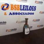 LOTE 140 - 01 MACACO GARRAFÃO. (NO ESTADO) ATENÇÃO! FAZER A VISITAÇÃO ANTES DE ARREMATAR, NÃO SABEMOS SE FUNCIONA. LEILÃO NÃO TEM GARANTIA E NEM DEVOLUÇÃO, SUJEITO A POSSÍVEIS AVARIAS VISÍVEIS/OCULTAS E/OU AUSÊNCIA DE COMPONENTES.