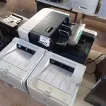 LOTE 257 - 01 LOTE COM IMPRESSORAS DIVERSAS. (NO ESTADO) ATENÇÃO! FAZER A VISITAÇÃO ANTES DE ARREMATAR, NÃO SABEMOS SE FUNCIONA. LEILÃO NÃO TEM GARANTIA E NEM DEVOLUÇÃO, SUJEITO A POSSÍVEIS AVARIAS VISÍVEIS/OCULTAS E/OU AUSÊNCIA DE COMPONENTES.