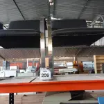 LOTE 306 - 02 CADEIRAS PARA ESCRITÓRIO. (NO ESTADO) ATENÇÃO! FAZER A VISITAÇÃO ANTES DE ARREMATAR, NÃO SABEMOS SE FUNCIONA. LEILÃO NÃO TEM GARANTIA E NEM DEVOLUÇÃO, SUJEITO A POSSÍVEIS AVARIAS VISÍVEIS/OCULTAS E/OU AUSÊNCIA DE COMPONENTES.