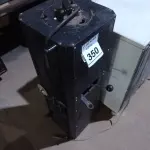 LOTE 350 - 01 CANHÃO DE LUX. (NO ESTADO) ATENÇÃO! FAZER A VISITAÇÃO ANTES DE ARREMATAR, NÃO SABEMOS SE FUNCIONA. LEILÃO NÃO TEM GARANTIA E NEM DEVOLUÇÃO, SUJEITO A POSSÍVEIS AVARIAS VISÍVEIS/OCULTAS E/OU AUSÊNCIA DE COMPONENTES.