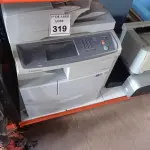 LOTE 319 - 01 IMPRESSORA SAMSUNG MULTIXPRESS 6555NX. (NO ESTADO) ATENÇÃO! FAZER A VISITAÇÃO ANTES DE ARREMATAR, NÃO SABEMOS SE FUNCIONA. LEILÃO NÃO TEM GARANTIA E NEM DEVOLUÇÃO, SUJEITO A POSSÍVEIS AVARIAS VISÍVEIS/OCULTAS E/OU AUSÊNCIA DE COMPONENTES.