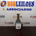 LOTE 140 - 01 MACACO GARRAFÃO. (NO ESTADO) ATENÇÃO! FAZER A VISITAÇÃO ANTES DE ARREMATAR, NÃO SABEMOS SE FUNCIONA. LEILÃO NÃO TEM GARANTIA E NEM DEVOLUÇÃO, SUJEITO A POSSÍVEIS AVARIAS VISÍVEIS/OCULTAS E/OU AUSÊNCIA DE COMPONENTES.