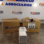 LOTE 514 - 08 REATORES PARA LÂMPADAS VAPOR SÓDIO/METÁLICO.  (NO ESTADO) ATENÇÃO! FAZER A VISITAÇÃO ANTES DE ARREMATAR, NÃO SABEMOS SE FUNCIONA. LEILÃO NÃO TEM GARANTIA E NEM DEVOLUÇÃO, SUJEITO A POSSÍVEIS AVARIAS VISÍVEIS/OCULTAS E/OU AUSÊNCIA DE COMPONENTES.