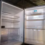 LOTE 476 - 01 GELADEIRA MARCA PANASONIC 220V. (NO ESTADO) ATENÇÃO! FAZER A VISITAÇÃO ANTES DE ARREMATAR, NÃO SABEMOS SE FUNCIONA. LEILÃO NÃO TEM GARANTIA E NEM DEVOLUÇÃO, SUJEITO A POSSÍVEIS AVARIAS VISÍVEIS/OCULTAS E/OU AUSÊNCIA DE COMPONENTES).