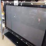 LOTE 453 - 01 TV GRADIENTE 42” POL PARA RETIRADA DE PEÇAS. (NO ESTADO) ATENÇÃO! FAZER A VISITAÇÃO ANTES DE ARREMATAR, NÃO SABEMOS SE FUNCIONA. LEILÃO NÃO TEM GARANTIA E NEM DEVOLUÇÃO, SUJEITO A POSSÍVEIS AVARIAS VISÍVEIS/OCULTAS E/OU AUSÊNCIA DE COMPONENTES).