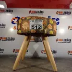 LOTE 512 - 01 PUFF/BANQUETA IMPERMEABILIZADO. (NO ESTADO) ATENÇÃO! FAZER A VISITAÇÃO ANTES DE ARREMATAR, NÃO SABEMOS SE FUNCIONA. LEILÃO NÃO TEM GARANTIA E NEM DEVOLUÇÃO, SUJEITO A POSSÍVEIS AVARIAS VISÍVEIS/OCULTAS E/OU AUSÊNCIA DE COMPONENTES).