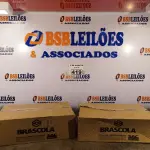 LOTE 419 - 02 CAIXAS COM COLA TUBO ST 175G COM 15 FRASCOS CADA. (NO ESTADO) ATENÇÃO! FAZER A VISITAÇÃO ANTES DE ARREMATAR, NÃO SABEMOS SE FUNCIONA. LEILÃO NÃO TEM GARANTIA E NEM DEVOLUÇÃO, SUJEITO A POSSÍVEIS AVARIAS VISÍVEIS/OCULTAS E/OU AUSÊNCIA DE COMPONENTES).