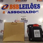 LOTE 641 - 01 AUTOTRANSFORMADOR 220/110V. (NO ESTADO) ATENÇÃO! FAZER A VISITAÇÃO ANTES DE ARREMATAR, NÃO SABEMOS SE FUNCIONA. LEILÃO NÃO TEM GARANTIA E NEM DEVOLUÇÃO, SUJEITO A POSSÍVEIS AVARIAS VISÍVEIS/OCULTAS E/OU AUSÊNCIA DE COMPONENTES.