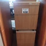 LOTE 638 - 02 GAVETEIROS EM MADEIRA COM 03 GAVETAS. (NO ESTADO) ATENÇÃO! FAZER A VISITAÇÃO ANTES DE ARREMATAR, NÃO SABEMOS SE FUNCIONA. LEILÃO NÃO TEM GARANTIA E NEM DEVOLUÇÃO, SUJEITO A POSSÍVEIS AVARIAS VISÍVEIS/OCULTAS E/OU AUSÊNCIA DE COMPONENTES.