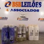 LOTE 100 - 06 FRASCOS DE SHAMPOO PANTENE PRO-V MICELAR PURIFICA E HIDRATA 200ML, 06 FRASCOS DE CONDICIONADOR PANTENE PRO-V BRILHO EXTREMO 175ML E 06 FRASCOS DE CONDICIONADOR AUSSIE 180ML. (NO ESTADO) ATENÇÃO! FAZER A VISITAÇÃO ANTES DE ARREMATAR, NÃO SABEMOS SE FUNCIONA. LEILÃO NÃO TEM GARANTIA E NEM DEVOLUÇÃO, SUJEITO A POSSÍVEIS AVARIAS VISÍVEIS/OCULTAS E/OU AUSÊNCIA DE COMPONENTES.