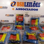 LOTE 423 - 10 MOP PARA PÓ EM ACRÍLICO. (NO ESTADO) ATENÇÃO! FAZER A VISITAÇÃO ANTES DE ARREMATAR, NÃO SABEMOS SE FUNCIONA. LEILÃO NÃO TEM GARANTIA E NEM DEVOLUÇÃO, SUJEITO A POSSÍVEIS AVARIAS VISÍVEIS/OCULTAS E/OU AUSÊNCIA DE COMPONENTES).