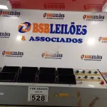 LOTE 528 - 01 BASE PARA CARREGAMENTO DE RÁDIO COMUNICADOR.  (NO ESTADO) ATENÇÃO! FAZER A VISITAÇÃO ANTES DE ARREMATAR, NÃO SABEMOS SE FUNCIONA. LEILÃO NÃO TEM GARANTIA E NEM DEVOLUÇÃO, SUJEITO A POSSÍVEIS AVARIAS VISÍVEIS/OCULTAS E/OU AUSÊNCIA DE COMPONENTES.