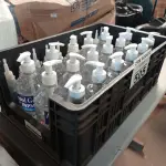 LOTE 505 - 01 LOTE COM VÁRIOS FRASCOS DE ÁLCOOL EM GEL. (NO ESTADO) ATENÇÃO! FAZER A VISITAÇÃO ANTES DE ARREMATAR, NÃO SABEMOS SE FUNCIONA. LEILÃO NÃO TEM GARANTIA E NEM DEVOLUÇÃO, SUJEITO A POSSÍVEIS AVARIAS VISÍVEIS/OCULTAS E/OU AUSÊNCIA DE COMPONENTES).