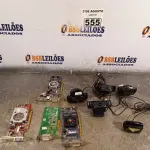 LOTE 555 - 04 PLACAS DE VÍDEO E 05 WEBCAM MARCAS E MODELOS DIVERSOS. (NO ESTADO) ATENÇÃO! FAZER A VISITAÇÃO ANTES DE ARREMATAR, NÃO SABEMOS SE FUNCIONA. LEILÃO NÃO TEM GARANTIA E NEM DEVOLUÇÃO, SUJEITO A POSSÍVEIS AVARIAS VISÍVEIS/OCULTAS E/OU AUSÊNCIA DE COMPONENTES.