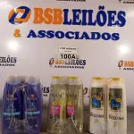 LOTE 100 - 06 FRASCOS DE SHAMPOO PANTENE PRO-V MICELAR PURIFICA E HIDRATA 200ML, 06 FRASCOS DE CONDICIONADOR PANTENE PRO-V BRILHO EXTREMO 175ML E 06 FRASCOS DE CONDICIONADOR AUSSIE 180ML. (NO ESTADO) ATENÇÃO! FAZER A VISITAÇÃO ANTES DE ARREMATAR, NÃO SABEMOS SE FUNCIONA. LEILÃO NÃO TEM GARANTIA E NEM DEVOLUÇÃO, SUJEITO A POSSÍVEIS AVARIAS VISÍVEIS/OCULTAS E/OU AUSÊNCIA DE COMPONENTES.