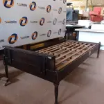 LOTE 674 - 01 CAMA DE SOLTEIRO EM IMBUIA DO POLO MADEIREIRO DO RIO GRANDE DO SUL.  (NO ESTADO) ATENÇÃO! FAZER A VISITAÇÃO ANTES DE ARREMATAR, NÃO SABEMOS SE FUNCIONA. LEILÃO NÃO TEM GARANTIA E NEM DEVOLUÇÃO, SUJEITO A POSSÍVEIS AVARIAS VISÍVEIS/OCULTAS E/OU AUSÊNCIA DE COMPONENTES.