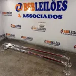 LOTE 181 - 02 BARRAS DE APOIO PARA BANHEIRO. (NO ESTADO) ATENÇÃO! FAZER A VISITAÇÃO ANTES DE ARREMATAR, NÃO SABEMOS SE FUNCIONA. LEILÃO NÃO TEM GARANTIA E NEM DEVOLUÇÃO, SUJEITO A POSSÍVEIS AVARIAS VISÍVEIS/OCULTAS E/OU AUSÊNCIA DE COMPONENTES.