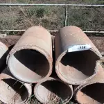 LOTE 108 - 05 MANILHA EM CONCRETO 1METO X70CM (NO ESTADO)