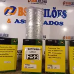 LOTE 252 - 04 FILTROS DE TRANSMISSÃO JOHN DEERE. (NO ESTADO) ATENÇÃO! FAZER A VISITAÇÃO ANTES DE ARREMATAR, NÃO SABEMOS SE FUNCIONA. LEILÃO NÃO TEM GARANTIA E NEM DEVOLUÇÃO, SUJEITO A POSSÍVEIS AVARIAS VISÍVEIS/OCULTAS E/OU AUSÊNCIA DE COMPONENTES.