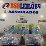LOTE 211 - 05 PACOTES DE LUVAS DE LÁTEX SILVER TAMANHO “P”. (NO ESTADO) ATENÇÃO! FAZER A VISITAÇÃO ANTES DE ARREMATAR, NÃO SABEMOS SE FUNCIONA. LEILÃO NÃO TEM GARANTIA E NEM DEVOLUÇÃO, SUJEITO A POSSÍVEIS AVARIAS VISÍVEIS/OCULTAS E/OU AUSÊNCIA DE COMPONENTES.