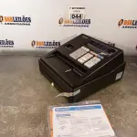 LOTE 044 - 01 CAIXA REGISTRADORA MARCA SHARP MODELO XE-A107.(NOVA) (NO ESTADO) ATENÇÃO! FAZER A VISITAÇÃO ANTES DE ARREMATAR, NÃO SABEMOS SE FUNCIONA. LEILÃO NÃO TEM GARANTIA E NEM DEVOLUÇÃO, SUJEITO A POSSÍVEIS AVARIAS VISÍVEIS/OCULTAS E/OU AUSÊNCIA DE COMPONENTES.