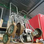 LOTE 137 - 03 CARRINHOS PARA TRANSPORTE DE CARGAS COM AVARIAS. (NO ESTADO) ATENÇÃO! FAZER A VISITAÇÃO ANTES DE ARREMATAR, NÃO SABEMOS SE FUNCIONA. LEILÃO NÃO TEM GARANTIA E NEM DEVOLUÇÃO, SUJEITO A POSSÍVEIS AVARIAS VISÍVEIS/OCULTAS E/OU AUSÊNCIA DE COMPONENTES.