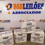 LOTE 193 - 04 CAIXAS COM BISNAGAS DE SILICONE ACÉTICO TRANSPARENTE COM 24 UNIDADES CADA. (NO ESTADO) ATENÇÃO! FAZER A VISITAÇÃO ANTES DE ARREMATAR, NÃO SABEMOS SE FUNCIONA. LEILÃO NÃO TEM GARANTIA E NEM DEVOLUÇÃO, SUJEITO A POSSÍVEIS AVARIAS VISÍVEIS/OCULTAS E/OU AUSÊNCIA DE COMPONENTES.