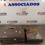 LOTE 216 - 01 TOCA CD COM DISQUETEIRA MARCA PIONNER. (NO ESTADO) ATENÇÃO! FAZER A VISITAÇÃO ANTES DE ARREMATAR, NÃO SABEMOS SE FUNCIONA. LEILÃO NÃO TEM GARANTIA E NEM DEVOLUÇÃO, SUJEITO A POSSÍVEIS AVARIAS VISÍVEIS/OCULTAS E/OU AUSÊNCIA DE COMPONENTES.