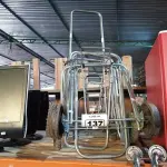 LOTE 137 - 03 CARRINHOS PARA TRANSPORTE DE CARGAS COM AVARIAS. (NO ESTADO) ATENÇÃO! FAZER A VISITAÇÃO ANTES DE ARREMATAR, NÃO SABEMOS SE FUNCIONA. LEILÃO NÃO TEM GARANTIA E NEM DEVOLUÇÃO, SUJEITO A POSSÍVEIS AVARIAS VISÍVEIS/OCULTAS E/OU AUSÊNCIA DE COMPONENTES.