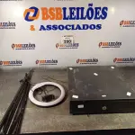 LOTE 200 - 01 GAVETA PARA CAIXA E 01 RING LIGHT. (NO ESTADO) ATENÇÃO! FAZER A VISITAÇÃO ANTES DE ARREMATAR, NÃO SABEMOS SE FUNCIONA. LEILÃO NÃO TEM GARANTIA E NEM DEVOLUÇÃO, SUJEITO A POSSÍVEIS AVARIAS VISÍVEIS/OCULTAS E/OU AUSÊNCIA DE COMPONENTES.